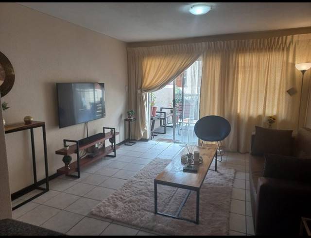 2 BEDROOM PROPERTY TO RENT IN BIRCHLEIGH